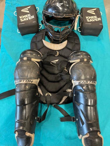 Youth Easton Black Magic 2.0 Catcher's Set (Used)