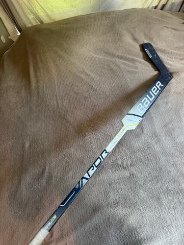 Pro Stock Bauer Hyperlite 27" Goalie Stick - Regular