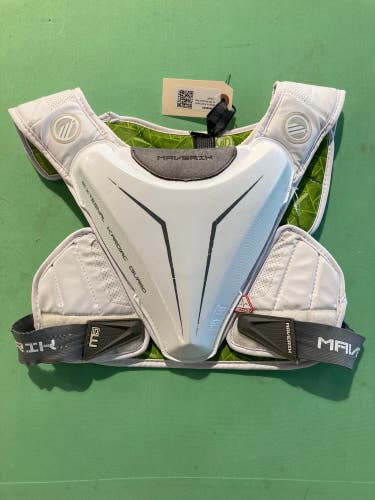 Used Medium Maverik M5 Shoulder Pads