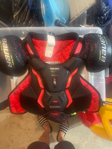 Bauer shoulder pads