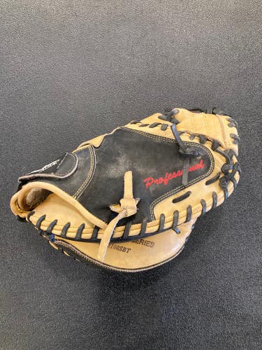 Adult All Star CM3100BT RH Catcher's Glove 33.5" (Used)