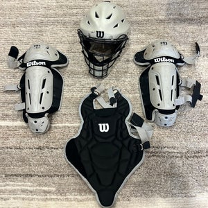 Wilson EZ Gear Kit Catcher's Set (Used)