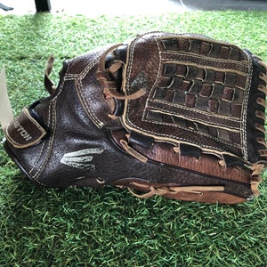 Easton Prowess RH Pitcher's Softball Glove 13" (Used)