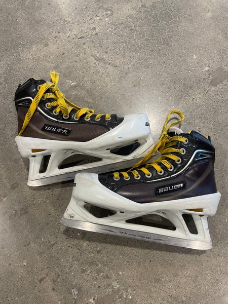 Bauer Supreme One100 Hockey Goalie Skates | Intermediate 5.5 (Regular)