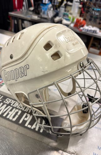 vintage RARE Cooper SK600 large (Used) Large White ice hockey Helmet SK 600