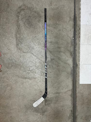 Intermediate CCM RibCor Trigger 8 Pro Right Handed Hockey Stick P92 (Used)