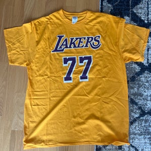 Los Angeles Laker Luca Dončić T-Shirt