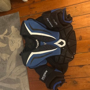 Small  Vaughn Velocity V6 Goalie Chest Protector  (Used)