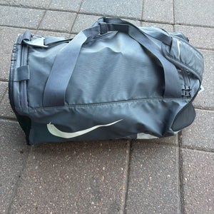 Gray Nike Duffle Bag (Used)