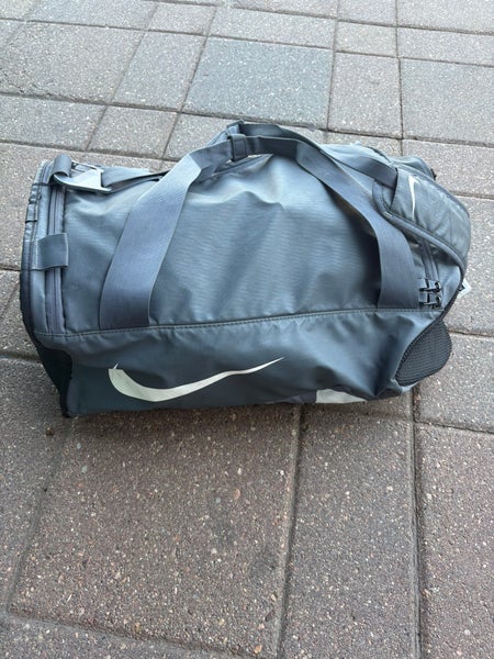 Gray Nike Duffle Bag (Used)