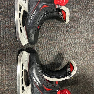 Bauer Vapor 3X Pro Hockey Skates 9.5 (Used)