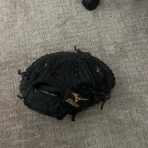 Mizuno catchers mitt