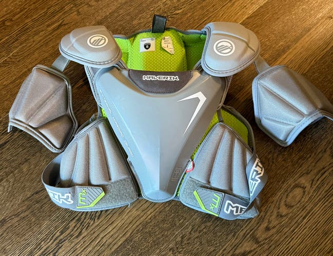 Adult Small Maverik MX Shoulder Pads (Used)