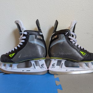 Graf 5035 Premier Hockey Skates Regular Width Size 4 (Used)