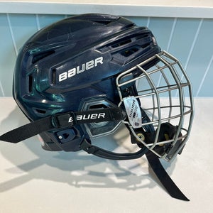 Small Bauer Re-Akt 150 Helmet  (Used)
