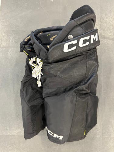 Black Senior Small CCM Tacks AS-V Pro Hockey Pants (Used)