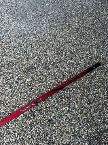 Intermediate Bauer Vapor X4 Left Hand Hockey Stick P92 (Used)