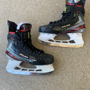 Bauer Vapor 2X Pro Hockey Skates Regular Width Size 4 (Used)