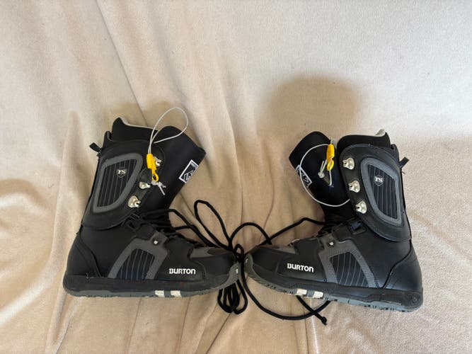 Unisex Size M 9.0 (W 10.0) Burton Imprint 2 Snowboard Boots Freestyle (Used)