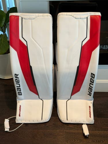 Medium 2025 Bauer Supreme Shadow Goalie Leg Pads (Used)