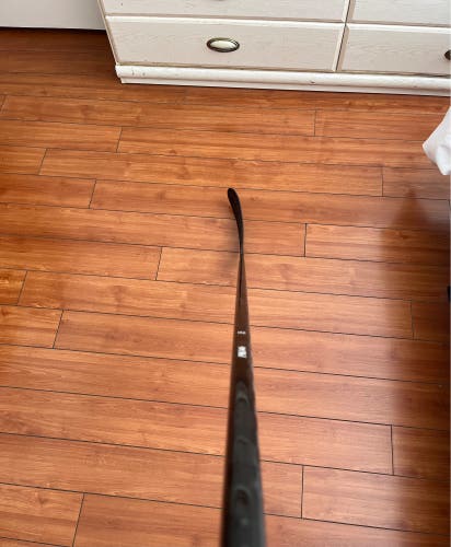 Senior PRO Red Line Right Handed Hockey Stick Pro Stock (Used)