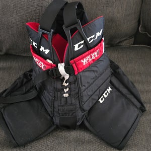 Youth L/XL CCM YFLEX Hockey Goalie Pants (Used)