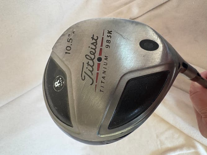 Unisex Titleist 983 K Right Handed Driver Regular Flex 10.5 Loft (Used)