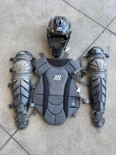Intermediate Marucci Select Catcher's Set