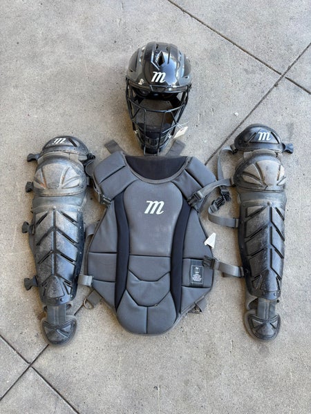 Intermediate Marucci Select Catcher's Set