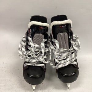 Used Bauer BAUER VAPOR X500 Youth Hockey Skate Youth 09.0 11851-S000034557