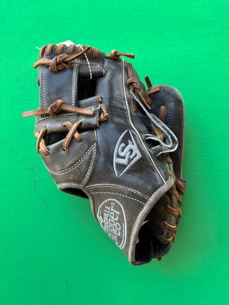 Black Louisville Slugger KATSU RH Infield Baseball Glove 11.25"