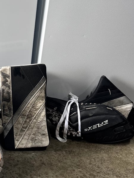 34"  CCM Eflex 5 Full Right Goalie Full Set Pro Stock (Used)