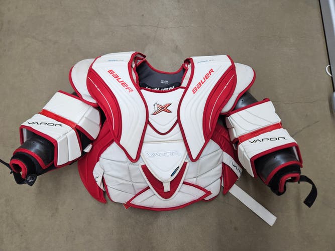 Medium Bauer Vapor 1X Goalie Chest Protector (Used)