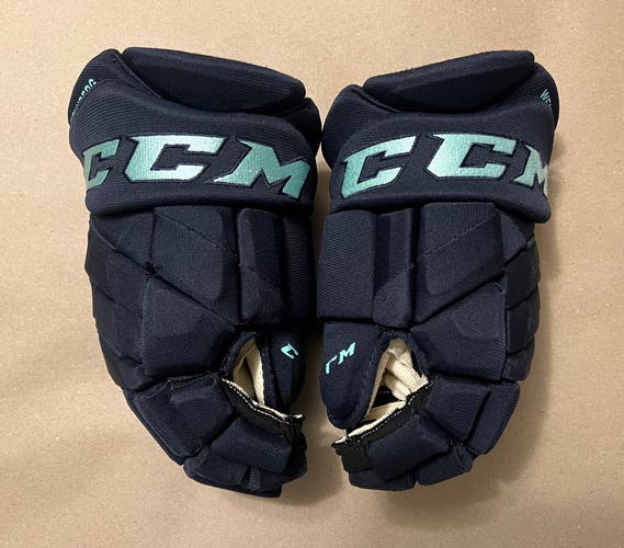 Seattle Kraken CCM Jetspeed Gloves 14” WENNBERG