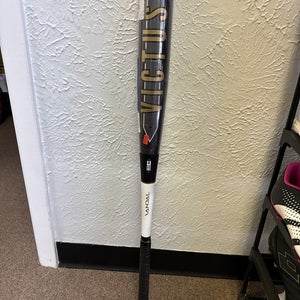 Victus Vandal Gold BBCOR Baseball Bat: VCBV 33/30 (-3)  Black/Gold New