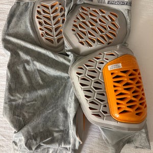 NWOT XL Adult Gear Pro Tec