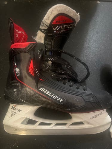 Bauer Vapor 3X Pro Hockey Skates 7.5 (Used)