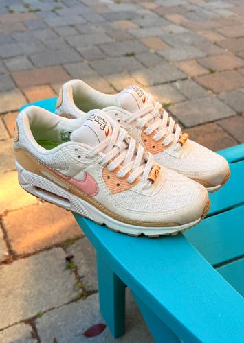 Women's Nike Air Max 90 SE 'Sun Club - Sail Arctic Orange' DJ9997-101 US Size 7