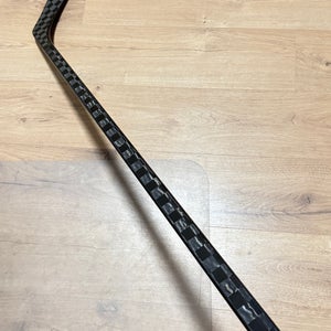 All Black 18k 70 Flex P28 RH