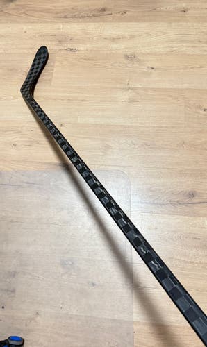 All Black 18k 70 Flex P28 RH