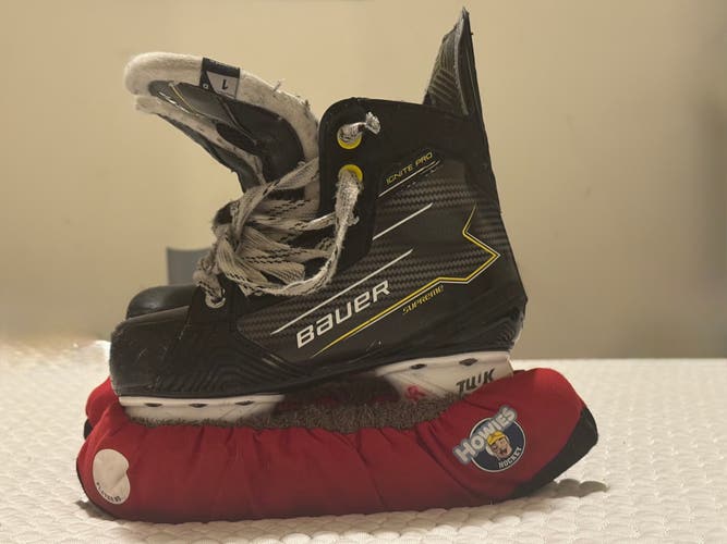 2024 Bauer Supreme Ignite Pro+ Hockey Skates Size 1 (Used)