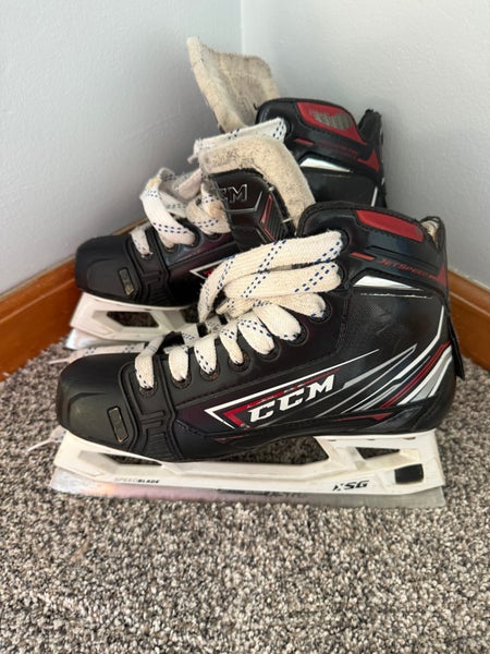 CCM Jetspeed FT480 Hockey Goalie Skates Regular Width Size 5 (Used)