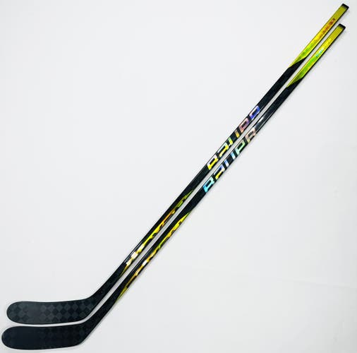 New 2 Pack Custom Gold Bauer Nexus SYNC Hockey Stick-RH-P28M-77 Flex-Grip