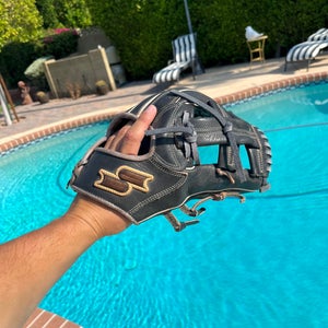 SSK RH Infield Black Line Baseball Glove 11.75" (Used)