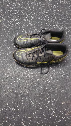 Used Nike Soccer Cleats Black Junior 05 11849-S000027461