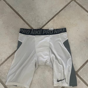 White Men's Nike Compression Underwear