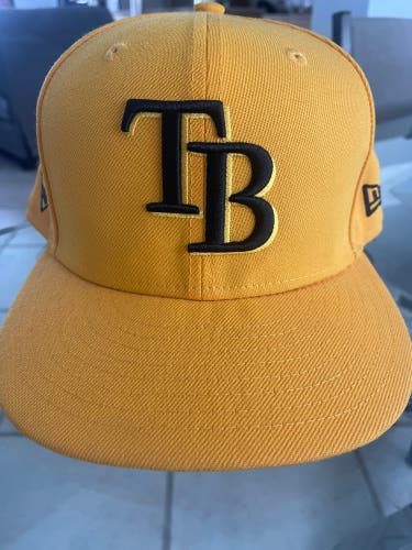 Yellow Tampa Bay Rays Adult Unisex 7 3/8 New Era Hat (Used)