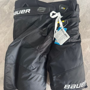 Intermediate Bauer Supreme 3S Pro Hockey Pants (New - Tags still intact)