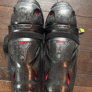 Intermediate Bauer Vapor 3X 14" Shin Pads  (Used)