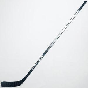 New Silver Bauer Vapor Hyperlite 2 Hockey Stick-RH-77 Flex-P92M- Matte Texture W/ Tactile Corners